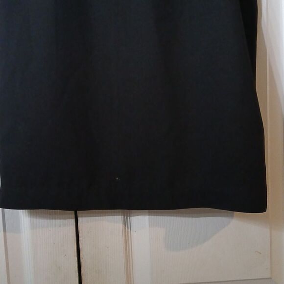 Uniform JohnPaulRichard black business career skirt  Sz 6 NWOT - Picture 2 of 5